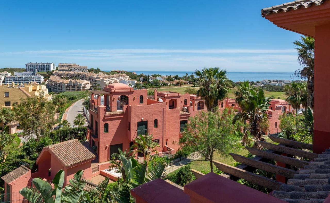Апартаменты Colinas El Hacho 2320 Sea View Манилва Экстерьер фото